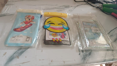 Mix Color Waterproof Mobile Phone Case (Mix Color / 1 Pc)